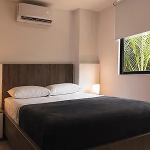  Apartahotel Boutique Business Center