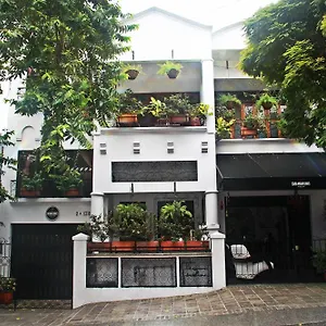  Hostal Casa Miraflores